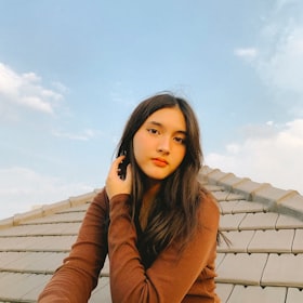 María L.